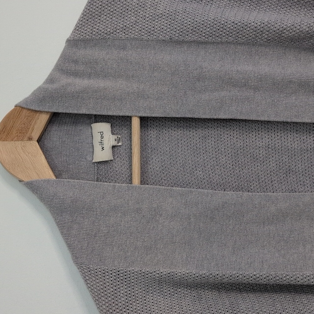 ARITZIA Wilfred Gray light weight Cashmere Blend Cardigan Sweater XS - Picture 6 of 9